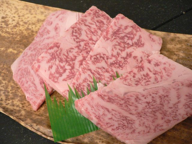 神戸牛焼肉用ロース「極上」