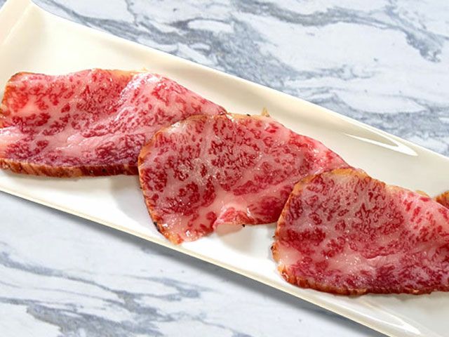 熟成神戸牛生ハム「鹿の子」